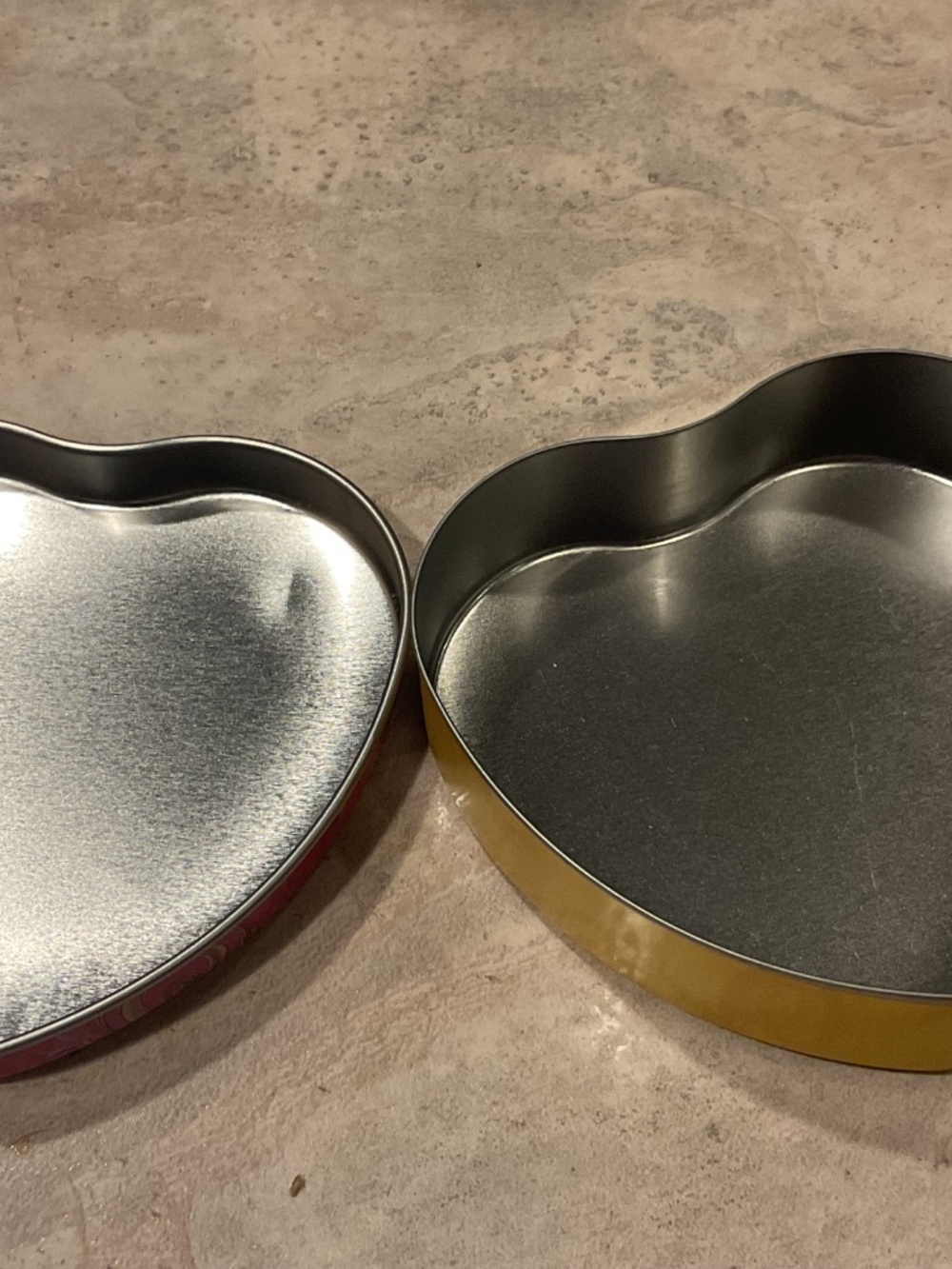 Brighton Tin Heart Shape Collectible Lock and Key - Picture 6 of 6